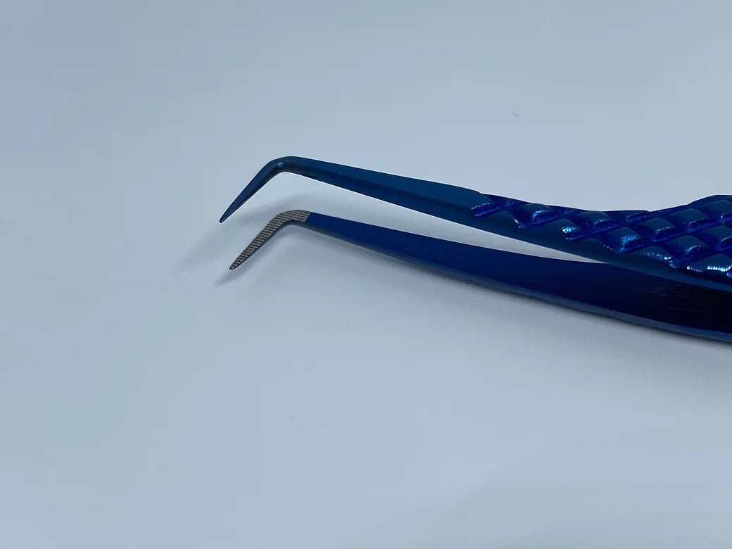 Cobalt Lash Tweezers